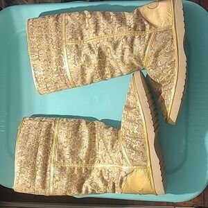 Coach Tan Nikole Sherpa/Soft Lined Boots Size 8